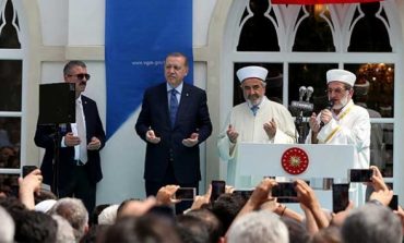 Cumhurbaşkanı Erdoğan, Yıldız Hamidiye Camii'ni ibadete açtı