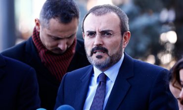 Mahir Ünal: TBMM'yi kendi yalanlarınıza niye alet ediyorsunuz?