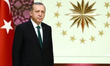 Cumhurbaşkanı Erdoğan, partisinden 45 milletvekiliyle bir araya geldi